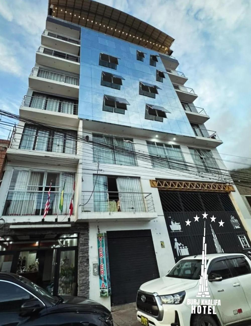 Quillabamba Hotel Burj Khalifa מראה חיצוני תמונה