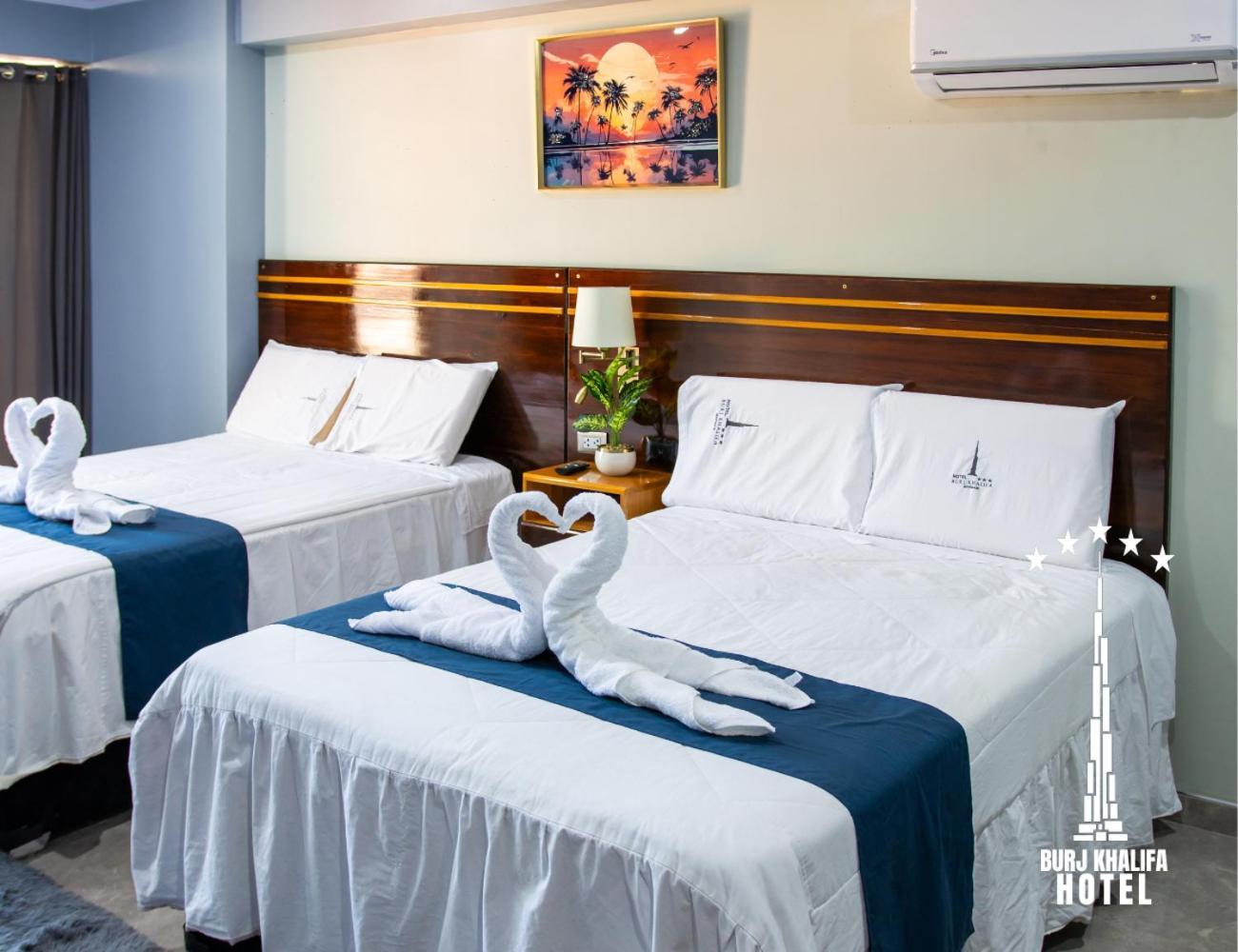 Quillabamba Hotel Burj Khalifa מראה חיצוני תמונה